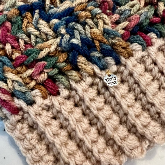 Knit Messy Bun High Ponytail Beanie Hat Basket Weave Multicolor Unlined One Size - Picture 7 of 7